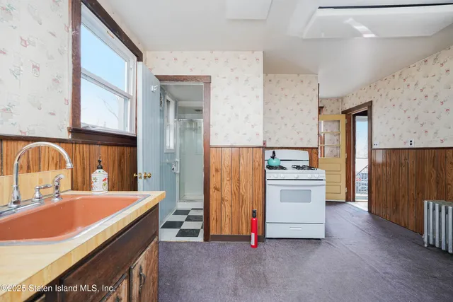 $629,999 | 61 Greenleaf Avenue | West Brighton