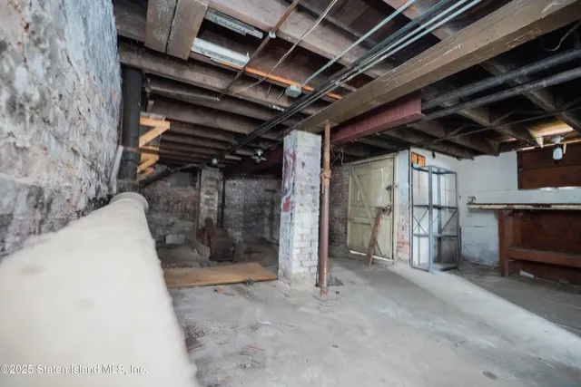 $629,999 | 61 Greenleaf Avenue | West Brighton