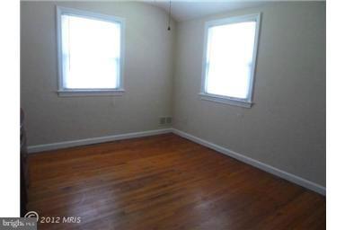11710 Galt Avenue Silver Spring, MD 20902 - Photo 25 of 25 2nd Upstairs Bedroom