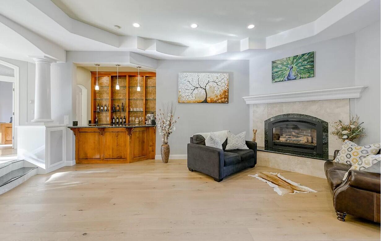 13497 Tierra Heights Road Redding, CA 96003 - Photo 12 of 20 Screenshot 2025-12-01 041108