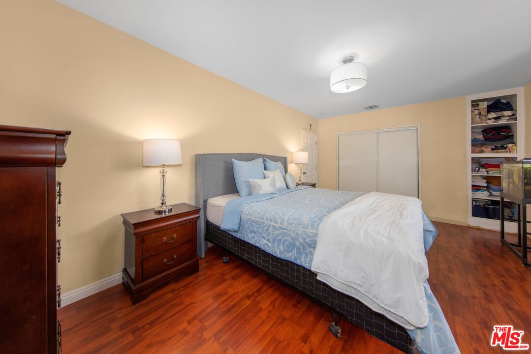 10151 Sharp Avenue Arleta, CA 91331 - Photo 13 of 25