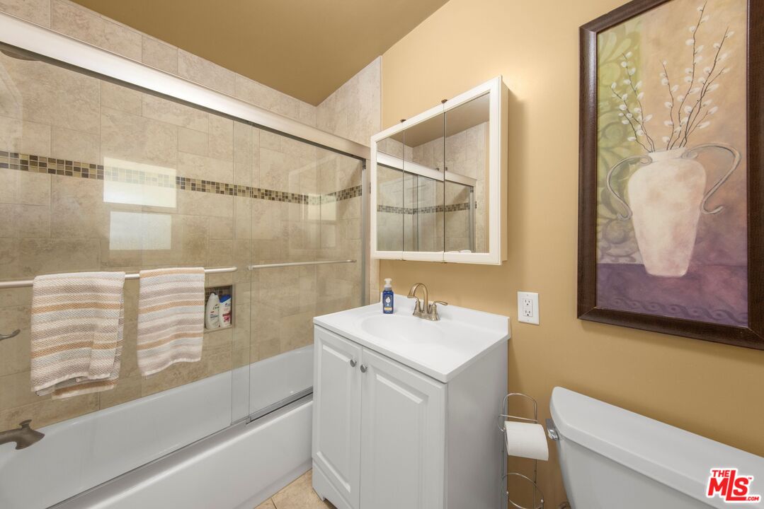 10151 Sharp Avenue Arleta, CA 91331 - Photo 14 of 25