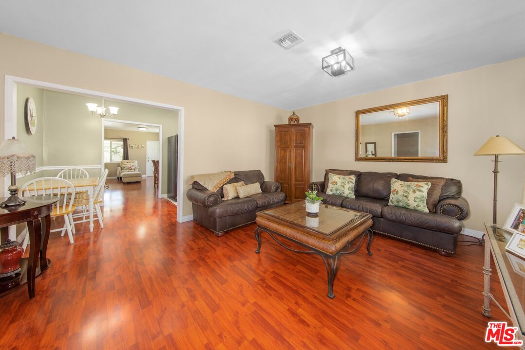 10151 Sharp Avenue Arleta, CA 91331 - Photo 3 of 25