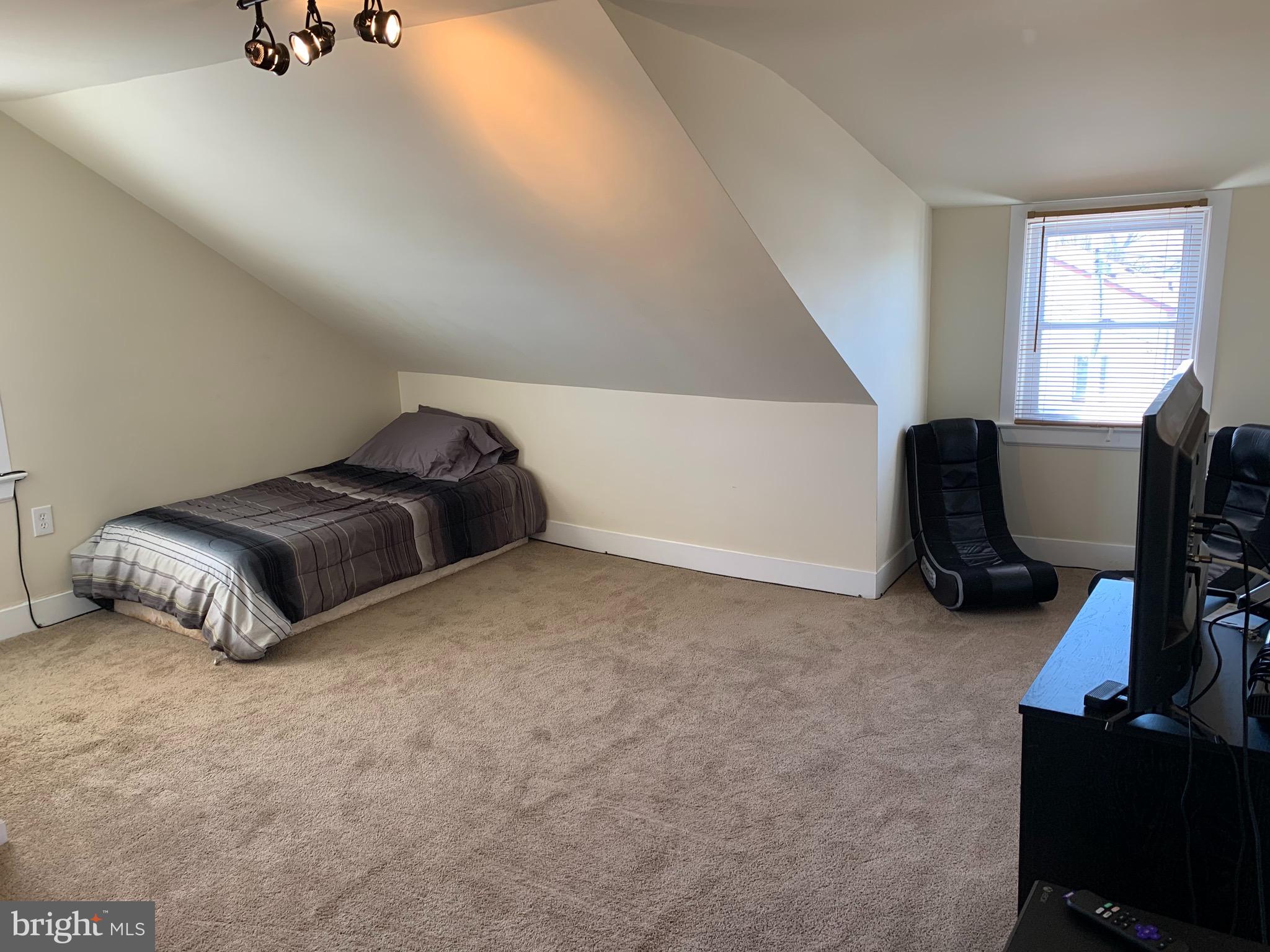 366 Amosland Road Holmes, PA 19043 - Photo 27 of 30 4th Bedroom
