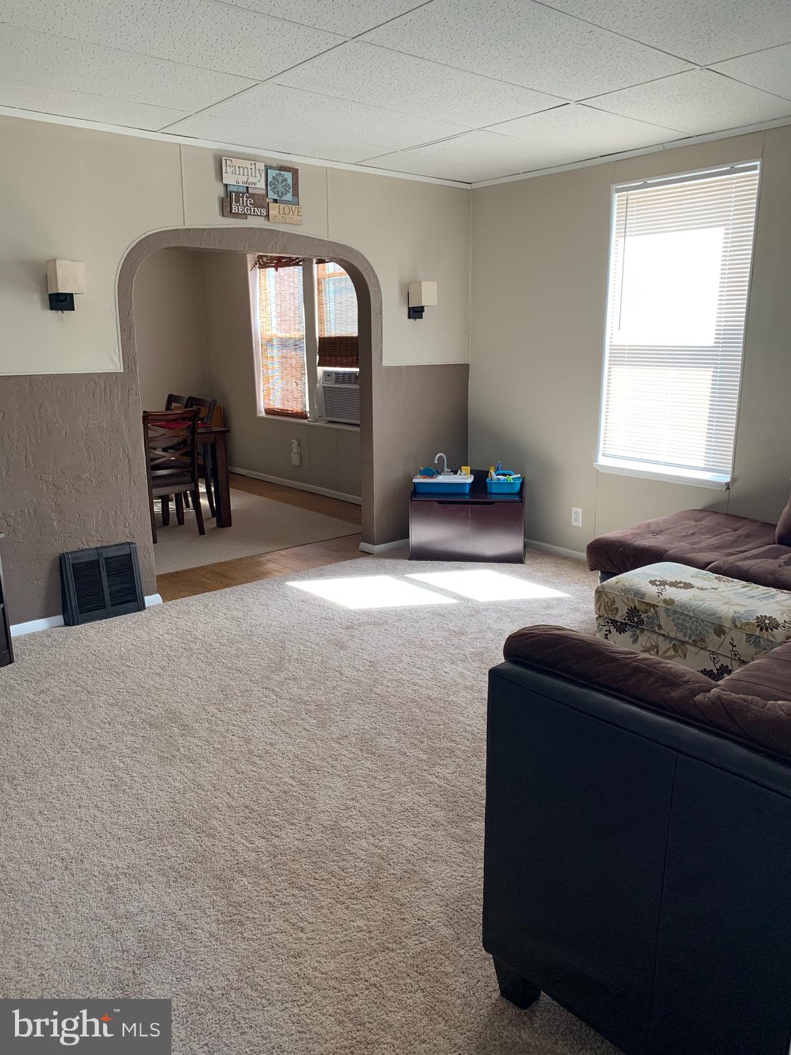 366 Amosland Road Holmes, PA 19043 - Photo 6 of 30 Living Room