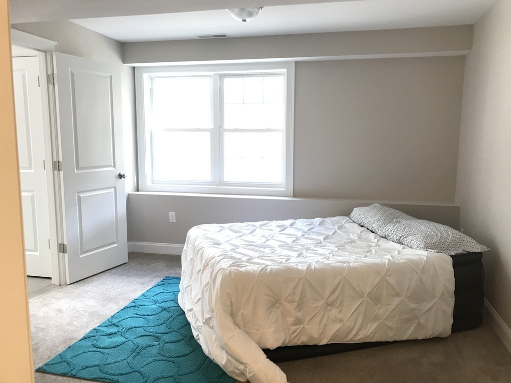 7 Skelton Road Burlington, MA 01803 - Photo 11 of 17 Gallery Image 11