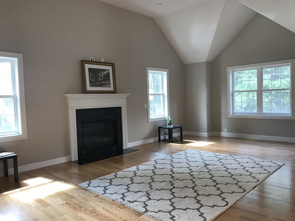 7 Skelton Road Burlington, MA 01803 - Photo 6 of 17 Gallery Image 6