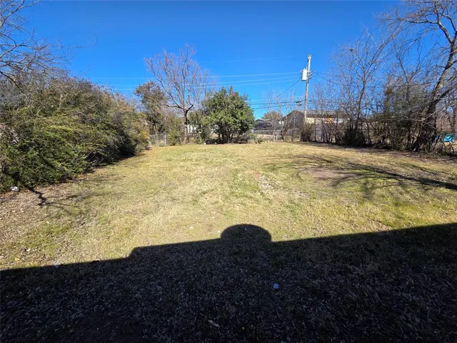 $1,695 | 11815 Oberlin Drive, Dallas, TX 75243