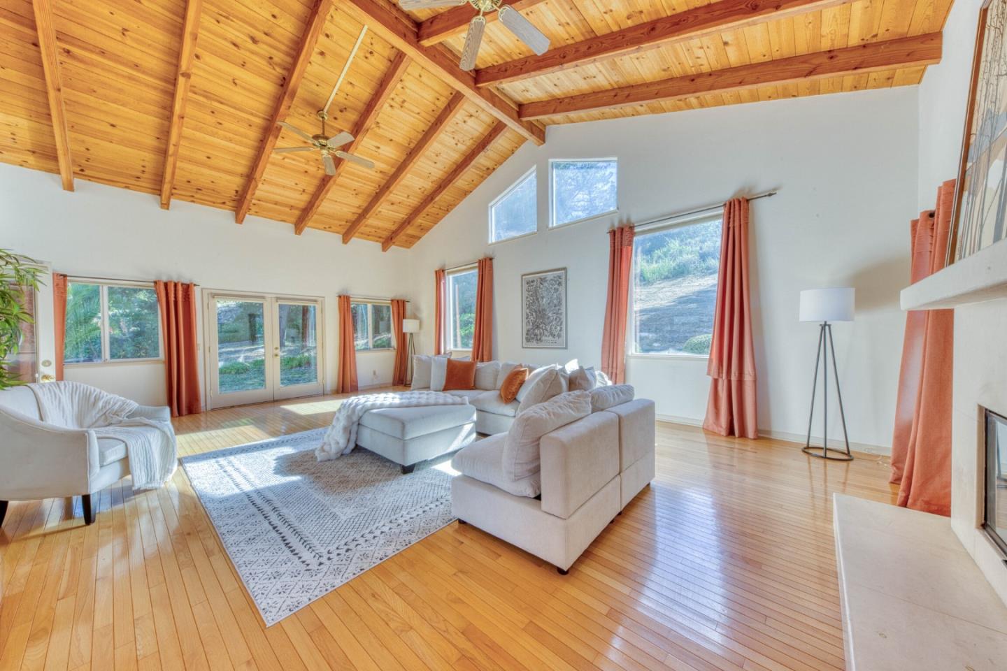 328 San Benancio Road Salinas, CA 93908 - Photo 15 of 46