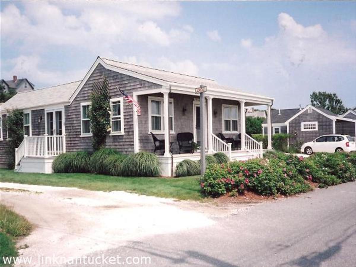 7 Jackson Street Nantucket, MA 02554 - Photo 17 of 17