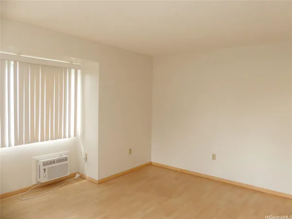 $2,400 | 95-1015 ʻĀinamakua Drive, Unit 78, Mililani, HI 96789