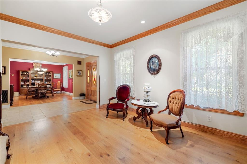 287 Garner Road Edinburg, PA 16116 - Photo 6 of 49 a work room with furniture and gym equipment