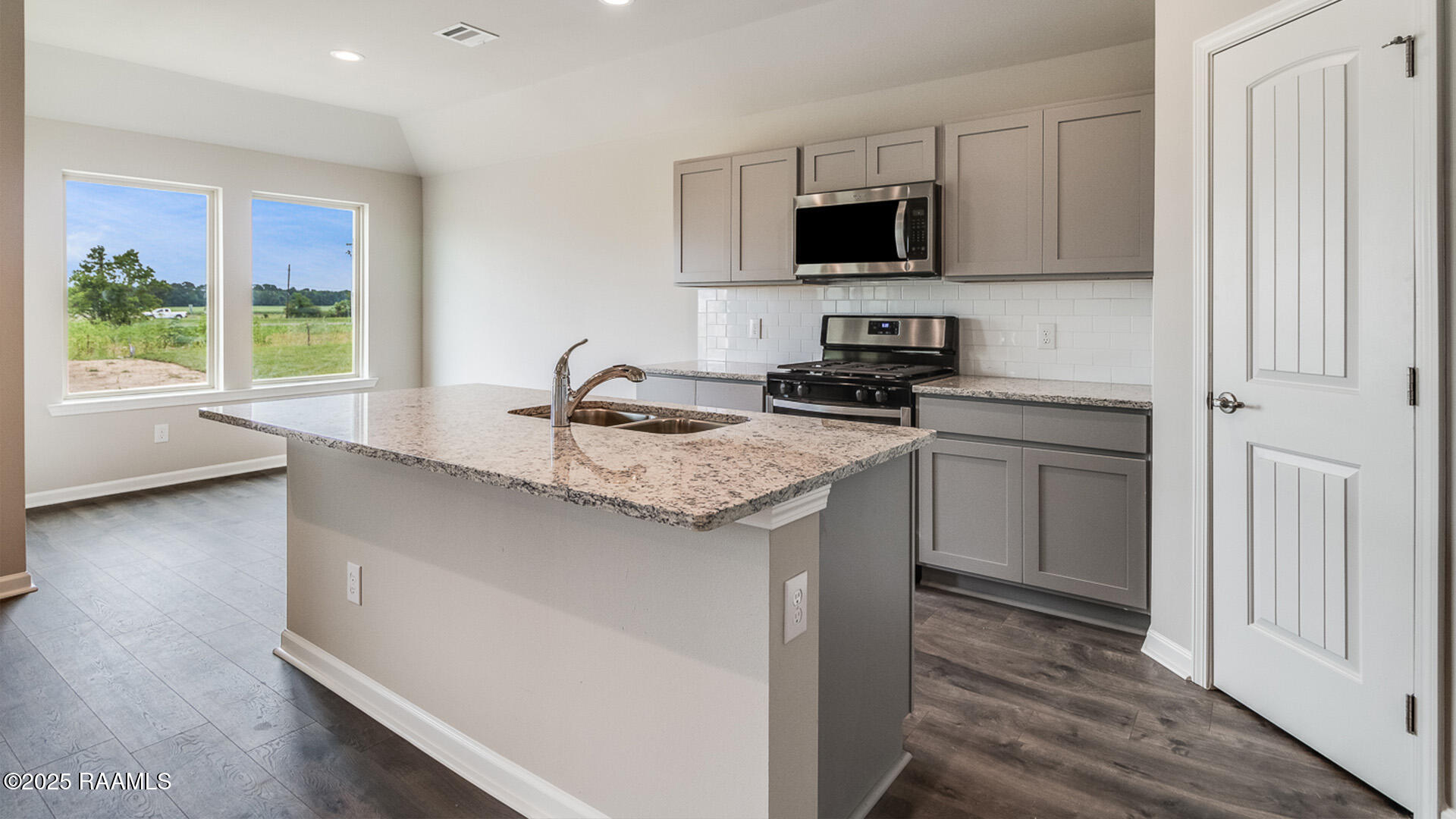 108 Reid Sunset, LA 70584 - Photo 5 of 14 X40B AL Grey4