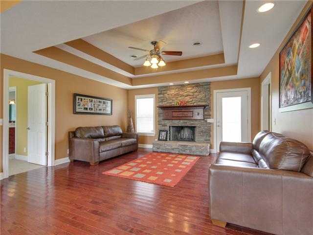 4310 Oregon Road Springfield, TN 37172 - Photo 4 of 19