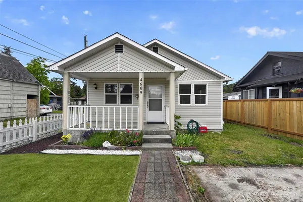 $450,000 | 4609 South 66th Street, Tacoma, WA 98409