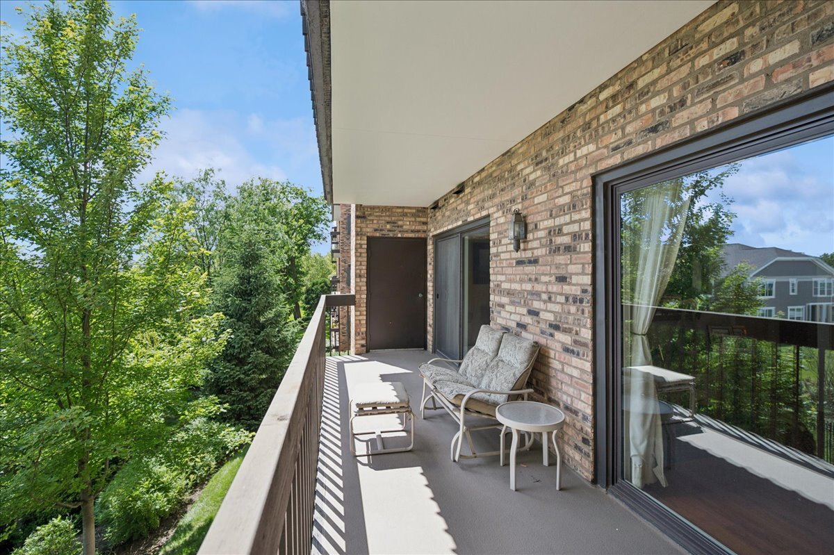 3741 Mission Hills Road, Unit 201 Northbrook, IL 60062 - Photo 24 of 26
