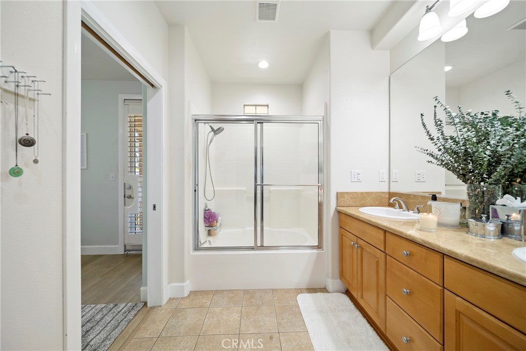 20426 Paseo Cresta Porter Ranch, CA 91326 - Photo 25 of 44