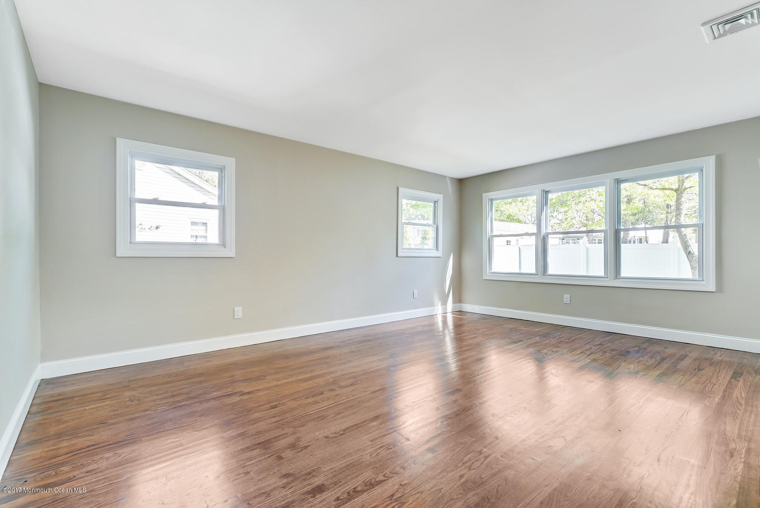 94 Salem Road Brick, NJ 08724 - Photo 14 of 26 Additional Living Room Views