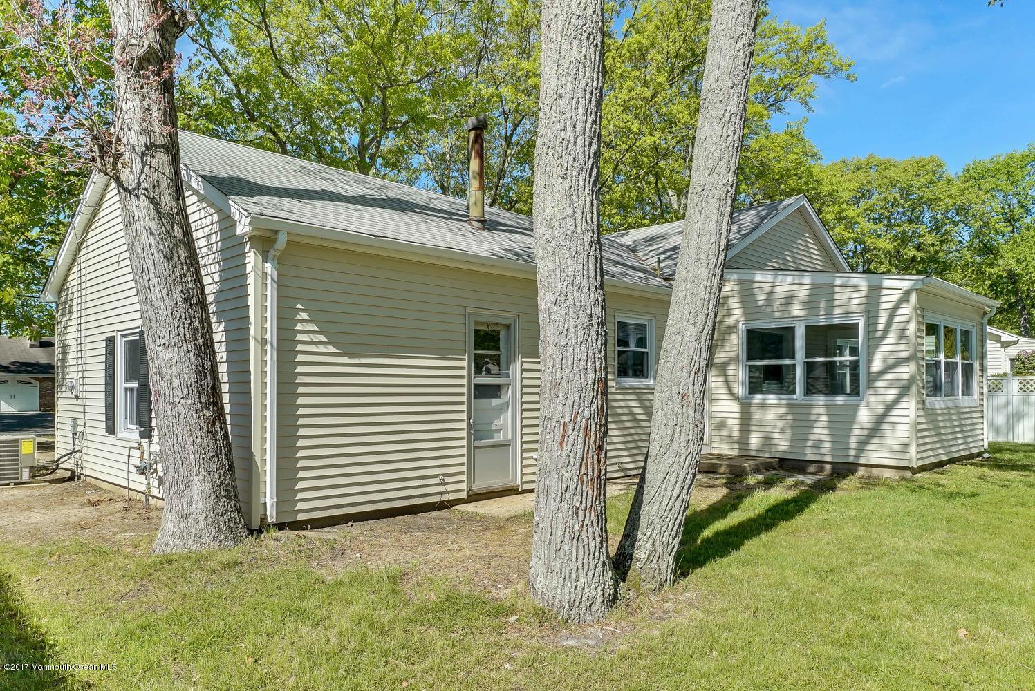 94 Salem Road Brick, NJ 08724 - Photo 25 of 26 Additional rear yard views