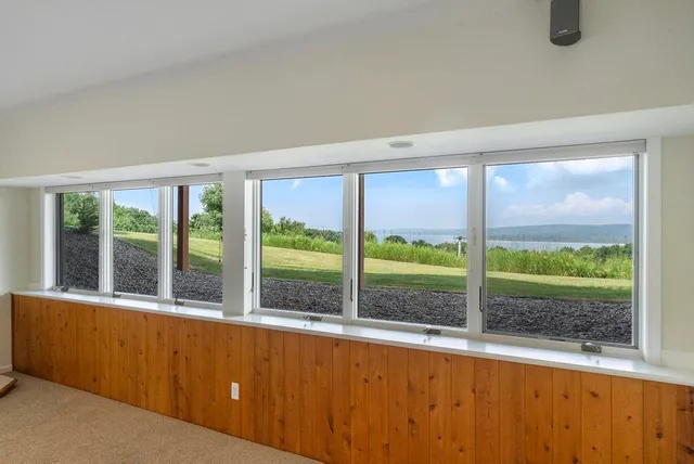 $869,900 | 136 Lakeridge Trail, Boyne City, MI 49712