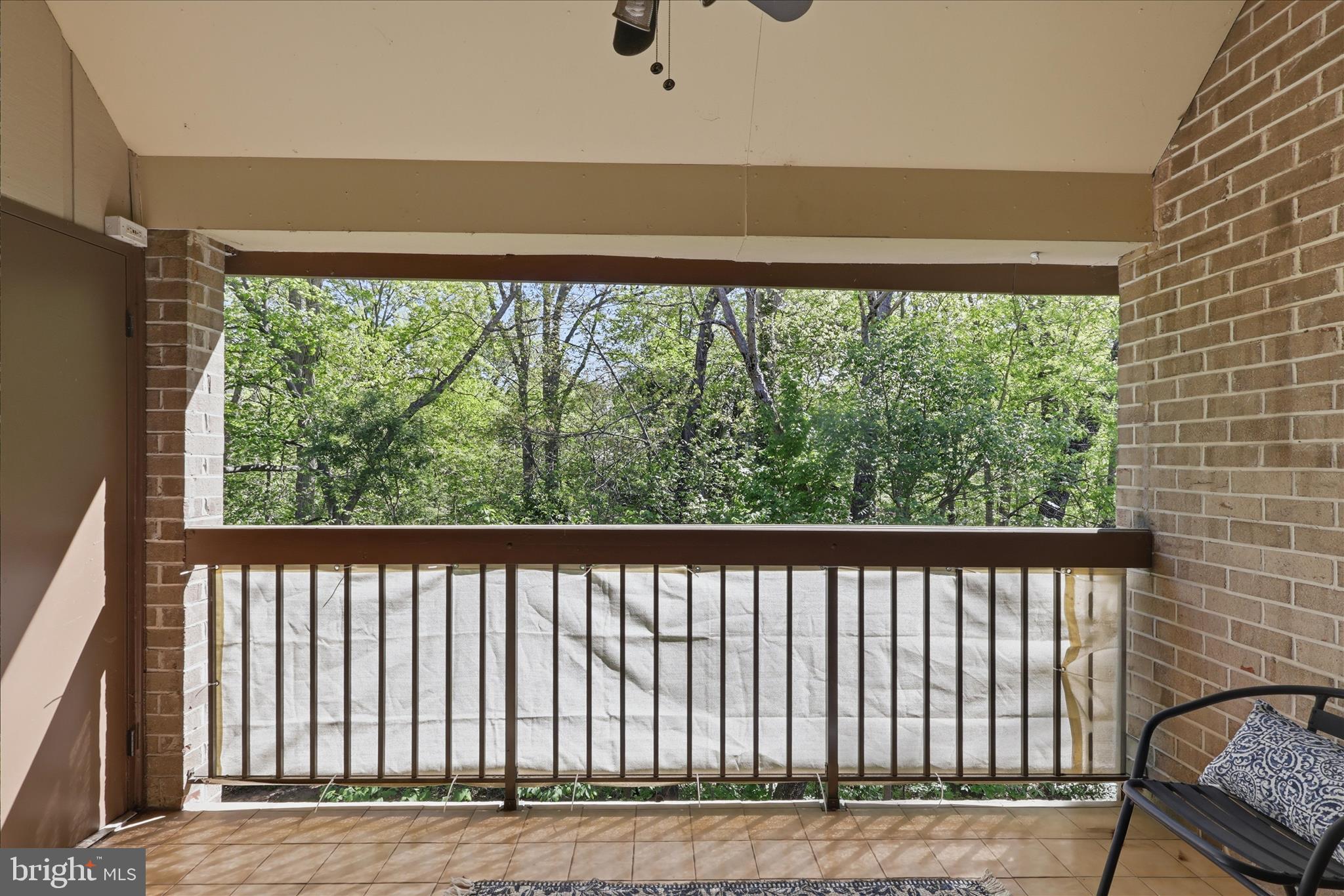 1661 Parkcrest Circle, Unit 5A/300 Reston, VA 20190 - Photo 15 of 22 a view of a porch