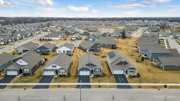$500,000 | 243 Durham Street, North Aurora, IL 60542