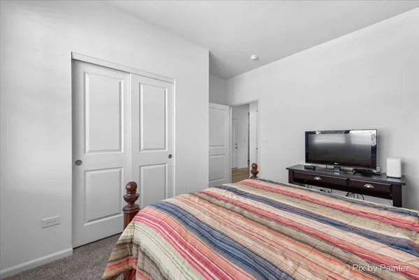 $500,000 | 243 Durham Street, North Aurora, IL 60542