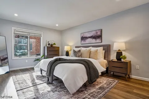 $529,000 | 6 Mews Lane, South Orange, NJ 07079