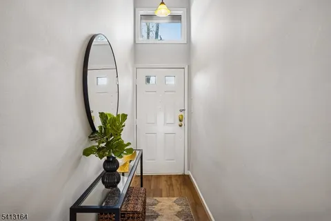 $529,000 | 6 Mews Lane, South Orange, NJ 07079