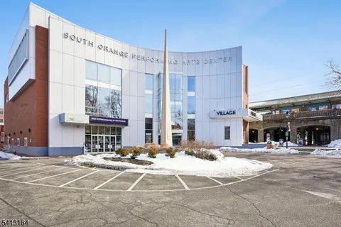 $529,000 | 6 Mews Lane, South Orange, NJ 07079