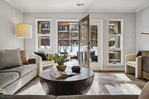 $529,000 | 6 Mews Lane, South Orange, NJ 07079