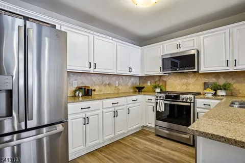 $529,000 | 6 Mews Lane, South Orange, NJ 07079