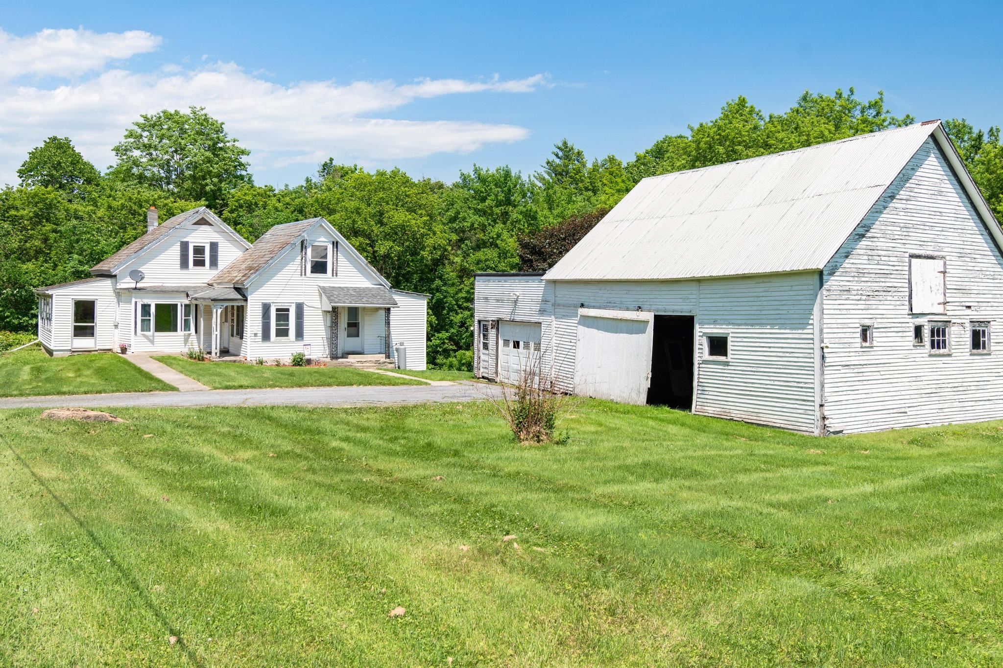 579 Crown Point Road Bridport, VT 05734 - Photo 2 of 60 Gallery Image 2