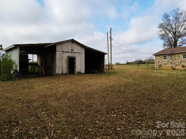 $370,000 | 14740 Hatley-Burris Road, Oakboro, NC 28129