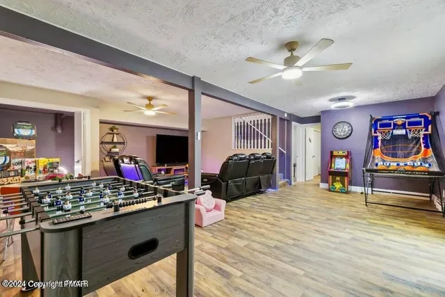 $425,000 | 8345 Shannon Drive, Tobyhanna, PA 18466