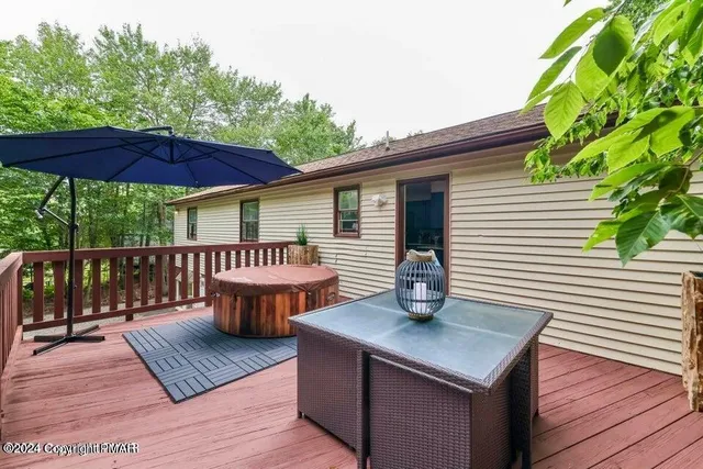 $425,000 | 8345 Shannon Drive, Tobyhanna, PA 18466