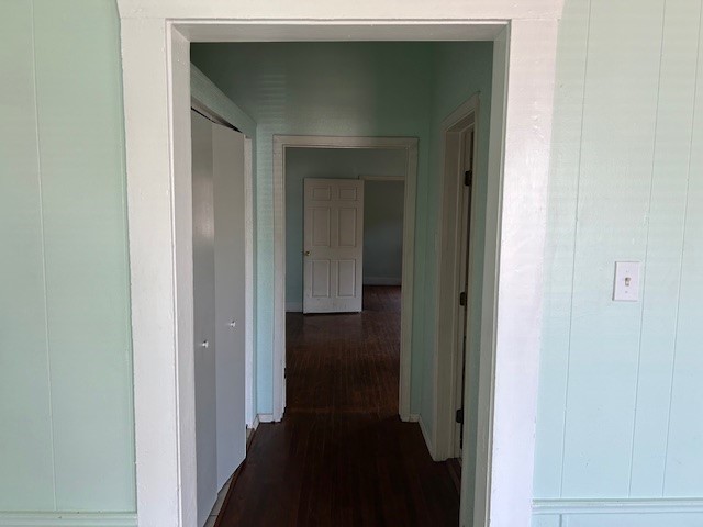 4725 Avenue R 1/2 Galveston, TX 77551 - Photo 8 of 18 a view of a hallway