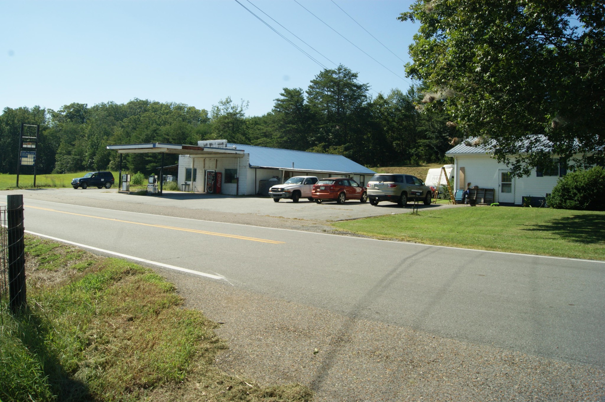 404 Reliance Road Tellico Plains, TN 37385 - Photo 3 of 29 a car parked on the side of the road