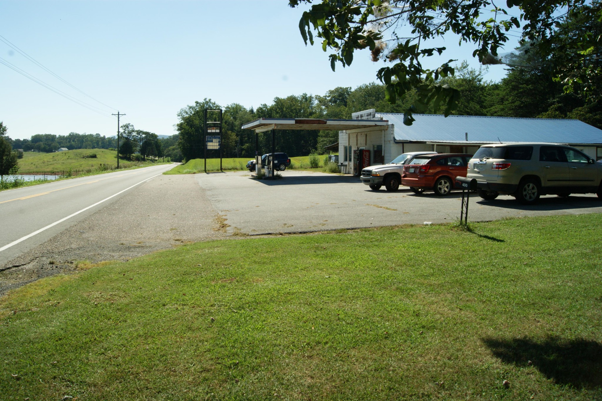 404 Reliance Road Tellico Plains, TN 37385 - Photo 4 of 29