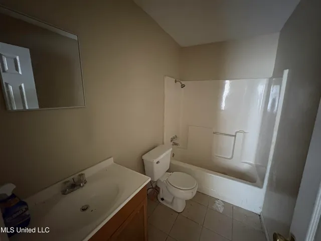 $53,900 | 5213 Meridian Street, Moss Point, MS 39563