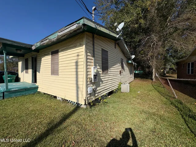 $53,900 | 5213 Meridian Street, Moss Point, MS 39563