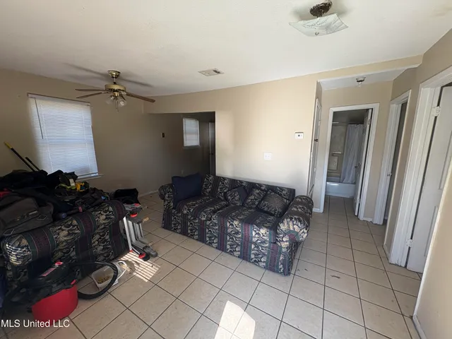 $53,900 | 5213 Meridian Street, Moss Point, MS 39563