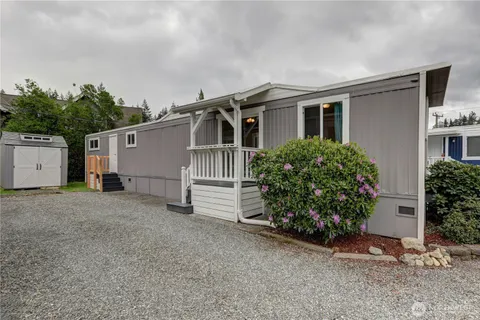 $92,500 | 45800 Southeast North Bend Way, Unit 16, North Bend, WA 98045