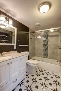$92,500 | 45800 Southeast North Bend Way, Unit 16, North Bend, WA 98045