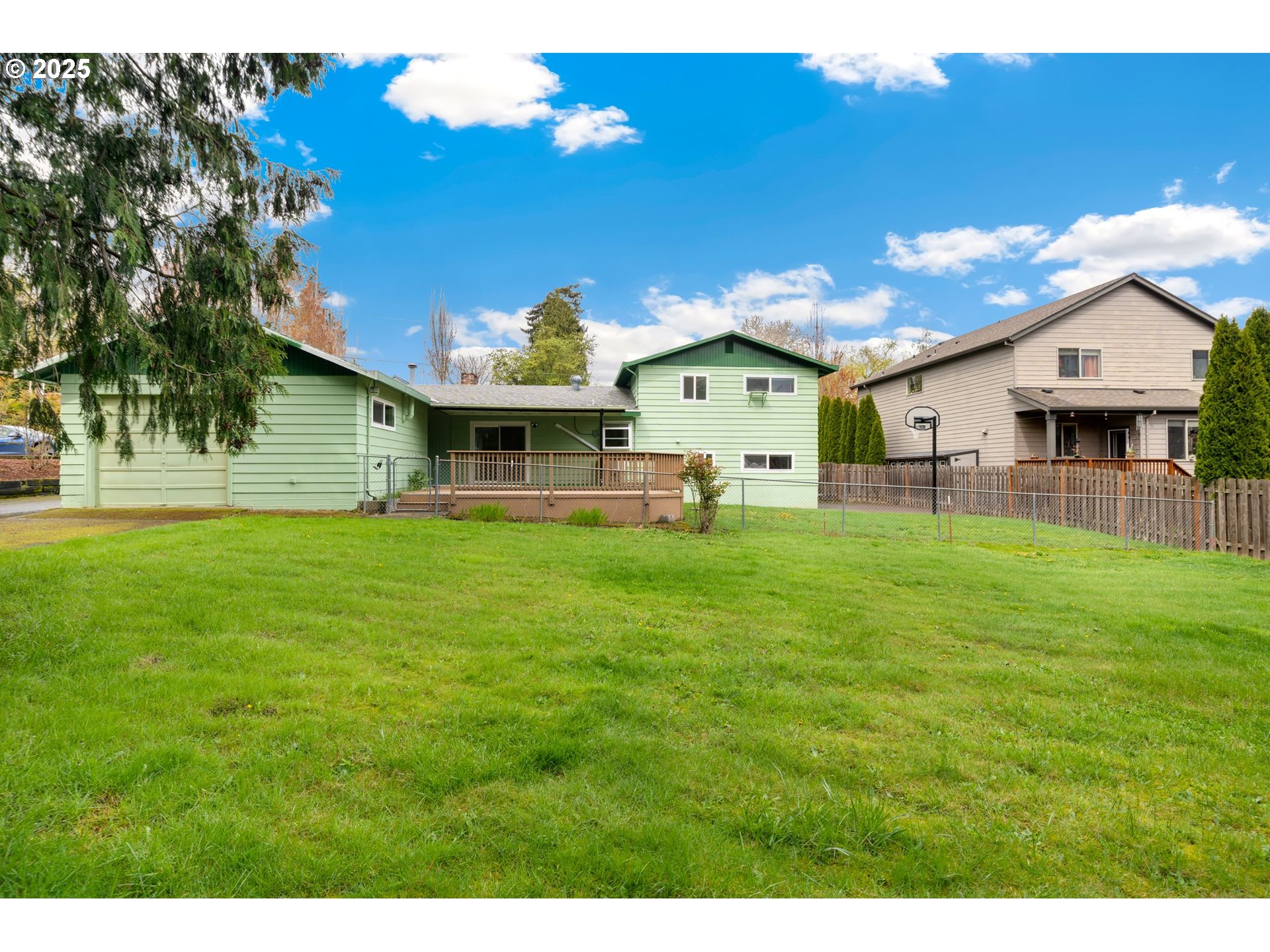 9450 Southwest Lehman Street Portland, OR 97223 - Photo 29 of 32