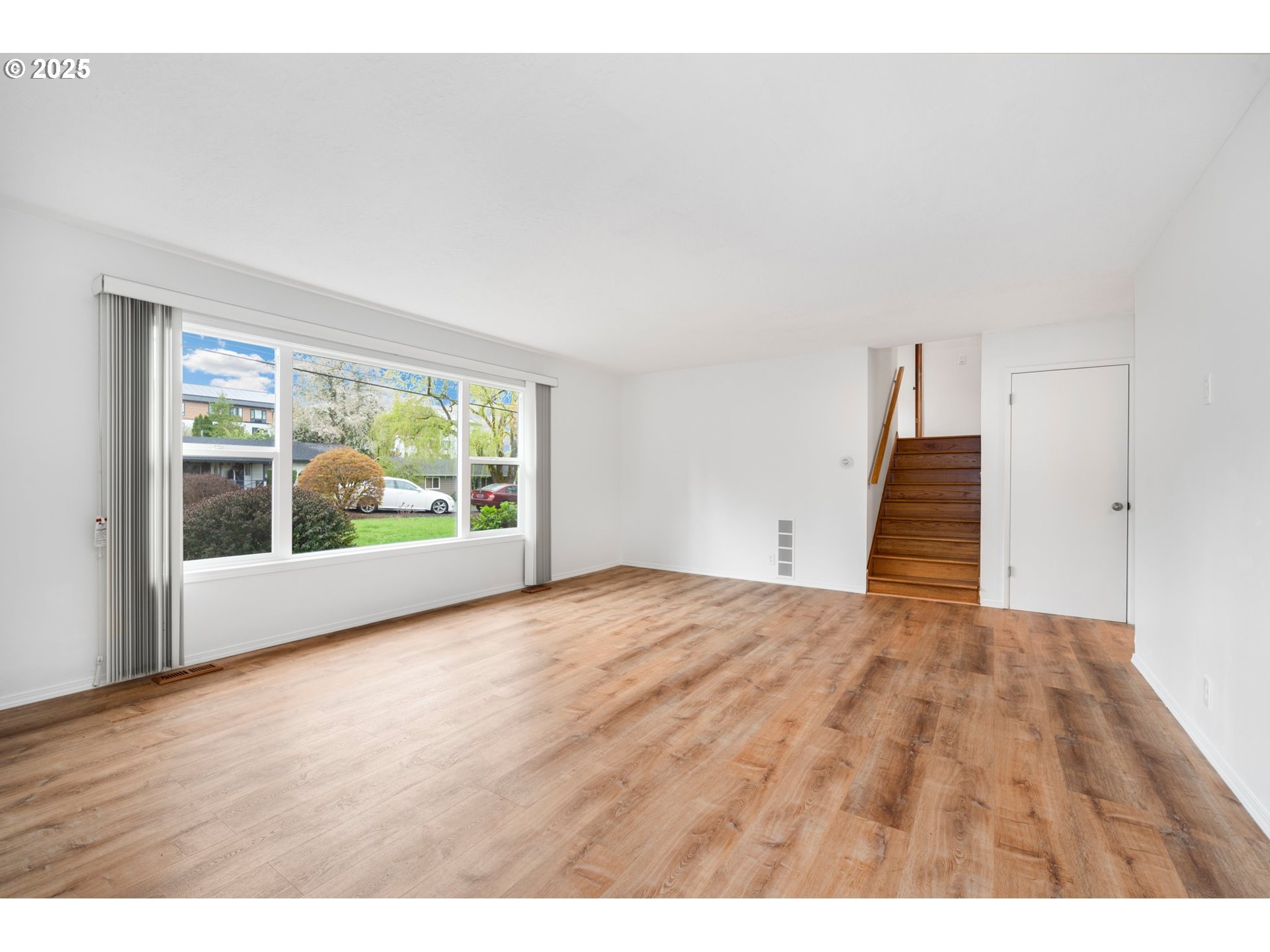 9450 Southwest Lehman Street Portland, OR 97223 - Photo 4 of 32