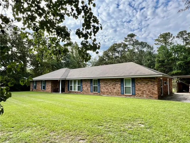 $285,000 | 2209 Bay Road, Franklinton, LA 70438
