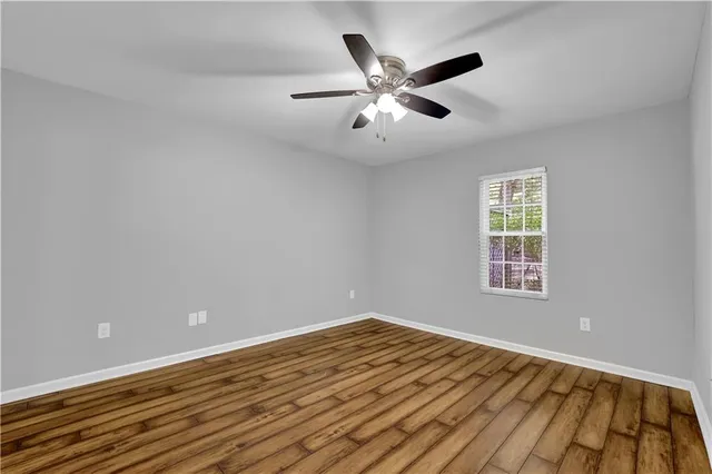 $209,999 | 303 Mill Pond Court Southeast, Smyrna, GA 30082