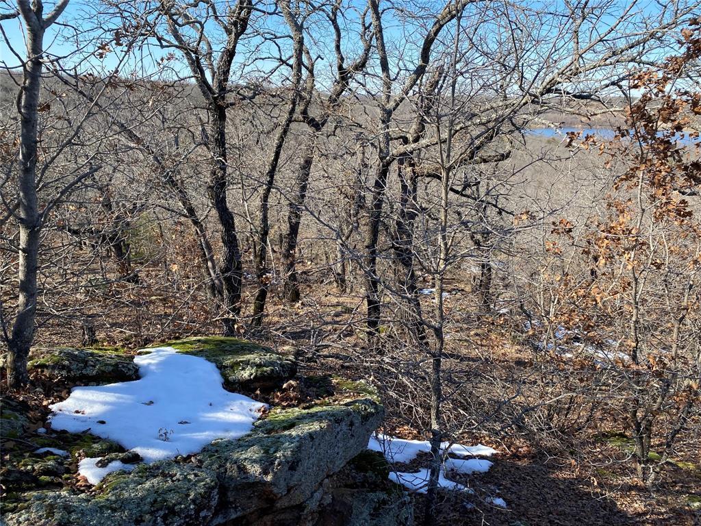 401 Mountainview Court Sunset, TX 76270 - Photo 13 of 18