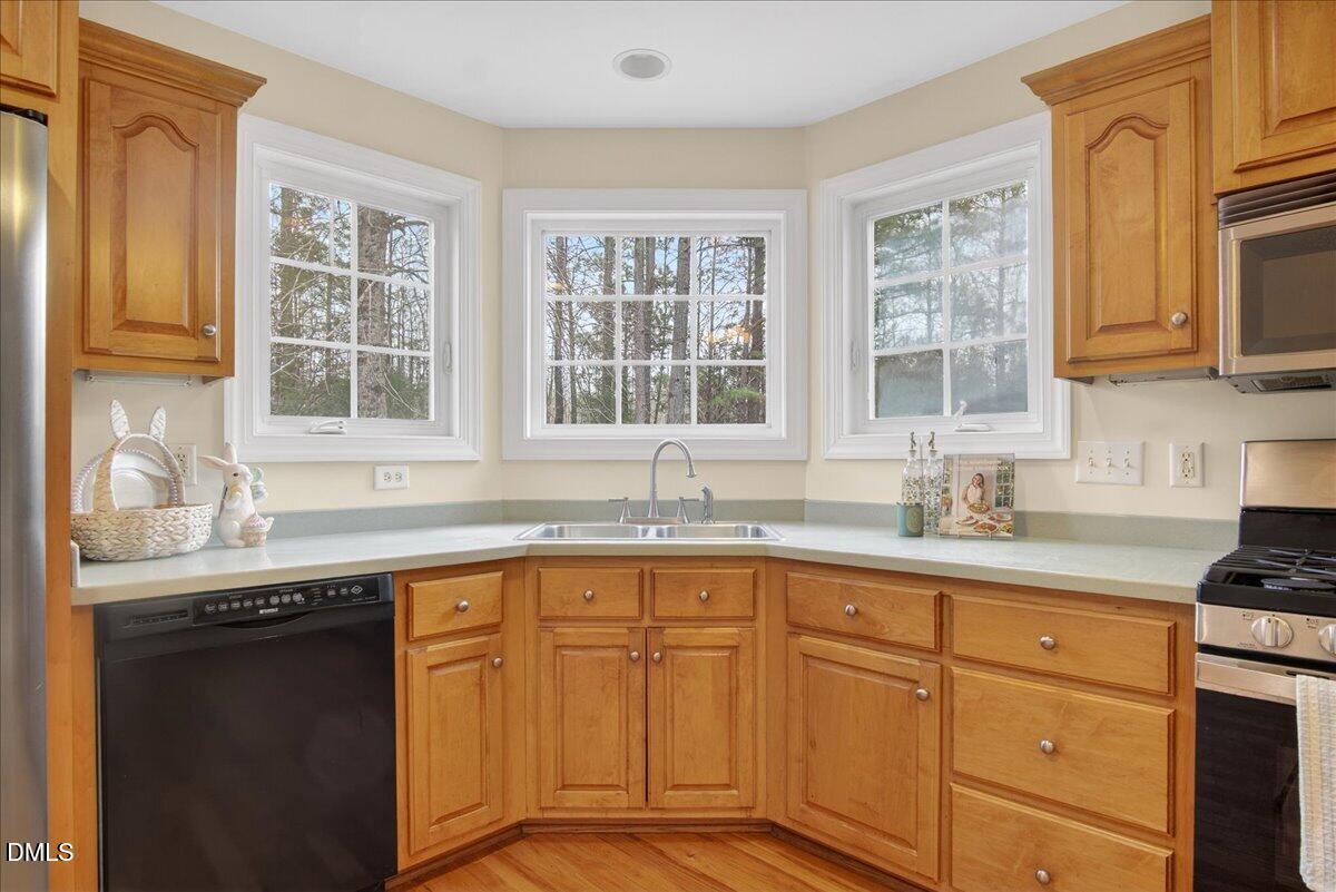 4098 Charlie Harris Road Oxford, NC 27565 - Photo 12 of 75 Kitchen